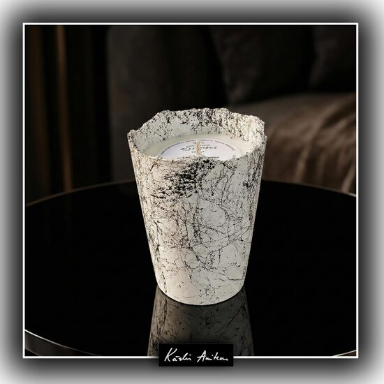 Kolekcija "Lidojošā krāsa"